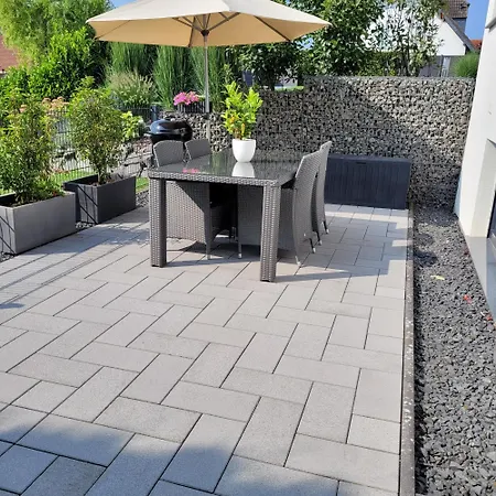 Апартаменты Eifelherz Mit Sonnenterrasse *