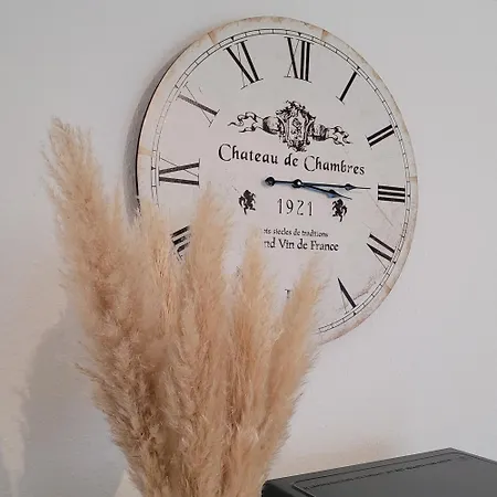 Eifelherz Mit Sonnenterrasse * Нидегген